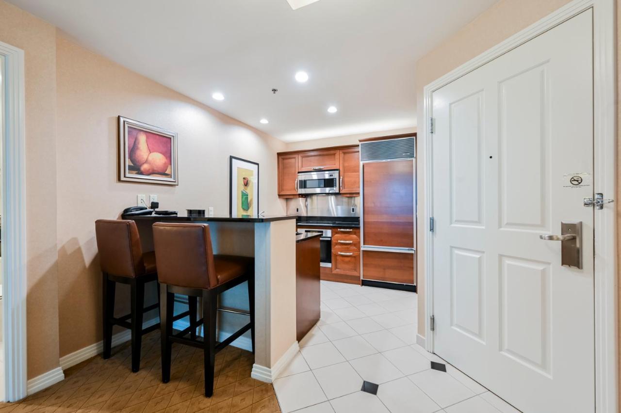 Stripviewsuites Penthouse Two-Bedroom Conjoined Suite ラスベガス エクステリア 写真